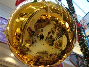 Xmas decoration at the café Image